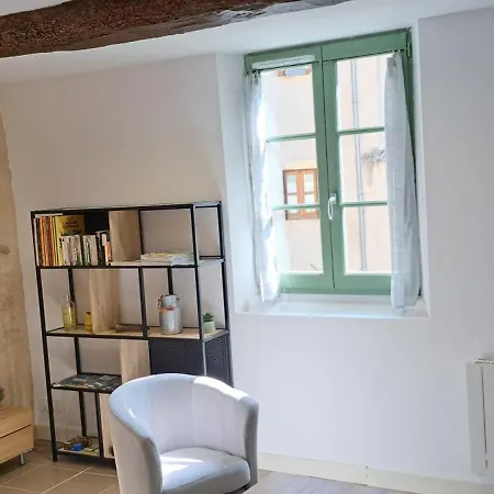 Charmante Maison De Village Saint-Côme-dʼOlt