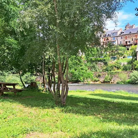 Maison De Charme Renovee Au Coeur Du Village *